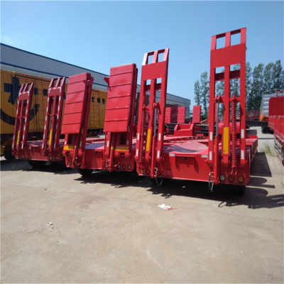 烏馬河 半掛車(chē)廠價(jià)銷(xiāo)售